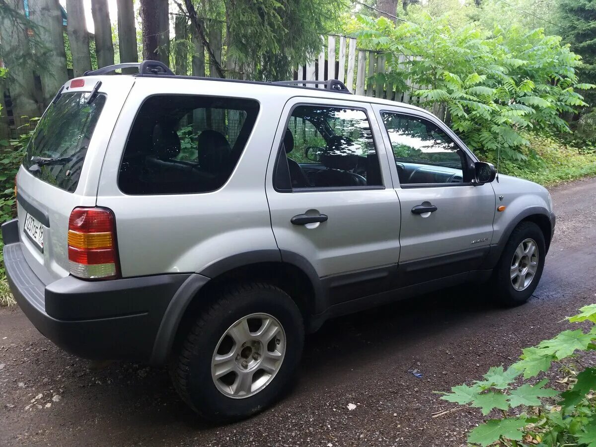 Форд маверик купить бу. Ford Maverick 3.0. Ford Maverick 2001. Форд Маверик 2001. Форд Маверик 3.0 1997.