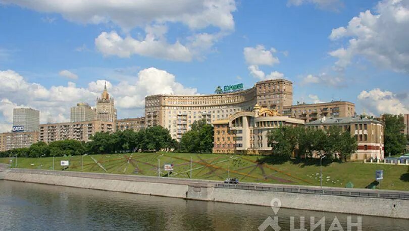 Хамовники ростовская набережная. Москва набережная 5. Смоленская набережная москва. Москва набережная 5. Москва набережная 5.