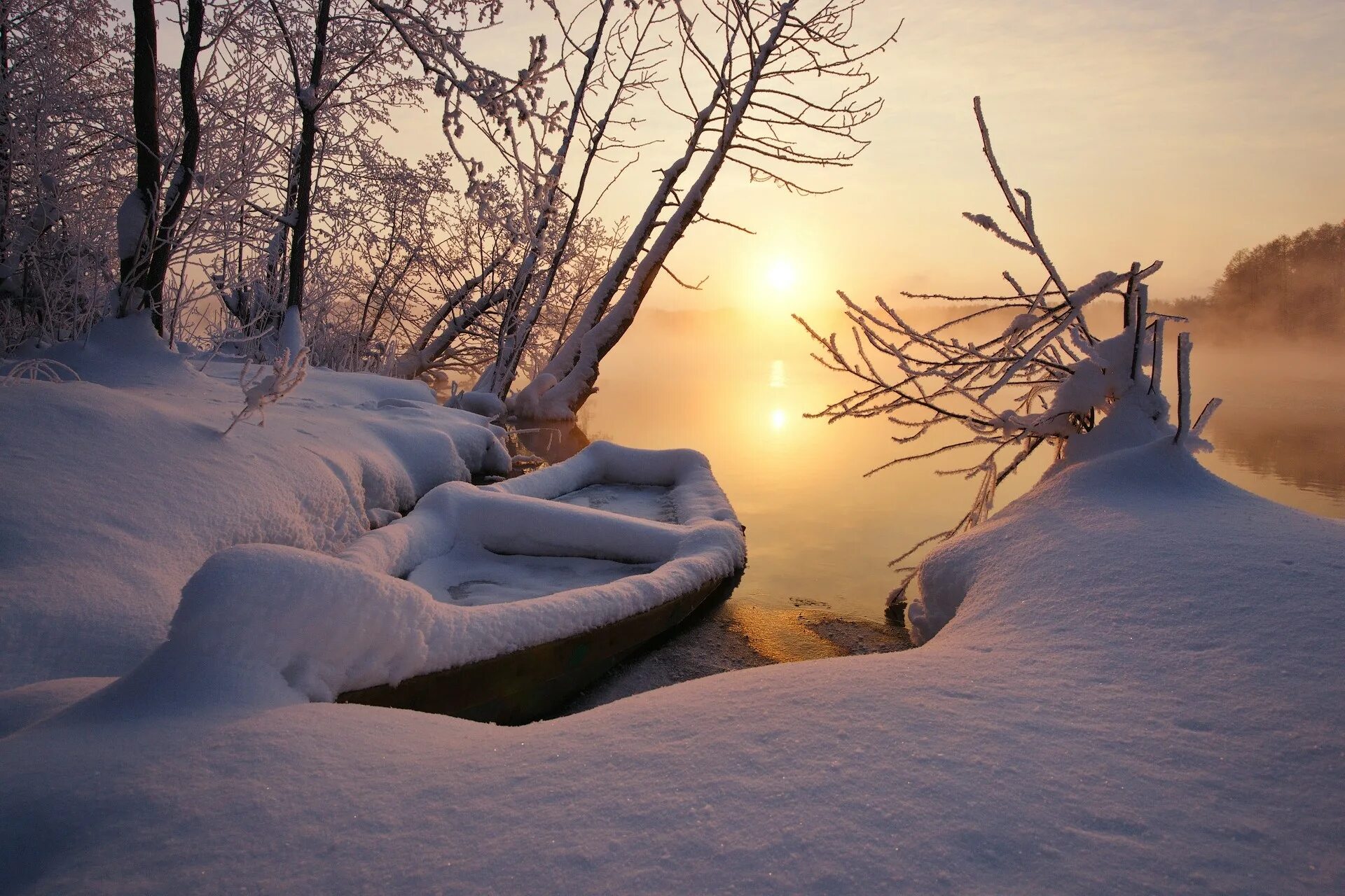 Снежное утро красивые. Зима пейзаж. Снежное утро. Утро зима. Зима покой природы.