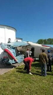 Самолет залетает