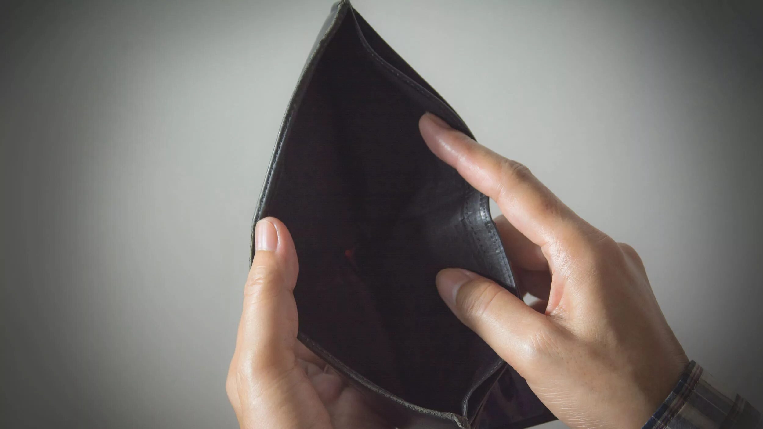 Empty wallets