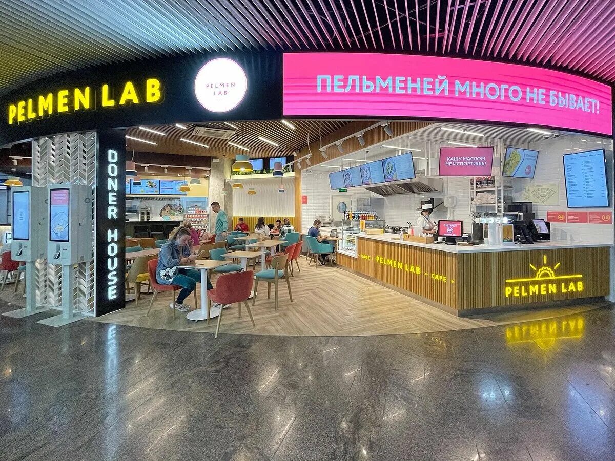 Кафе аэропорта адлер. Международный аэропорт сочи (адлер). Аэропорт адлер 2022. Аэропорт сочи покушать. Аэропорт сочи и аэровокзал.