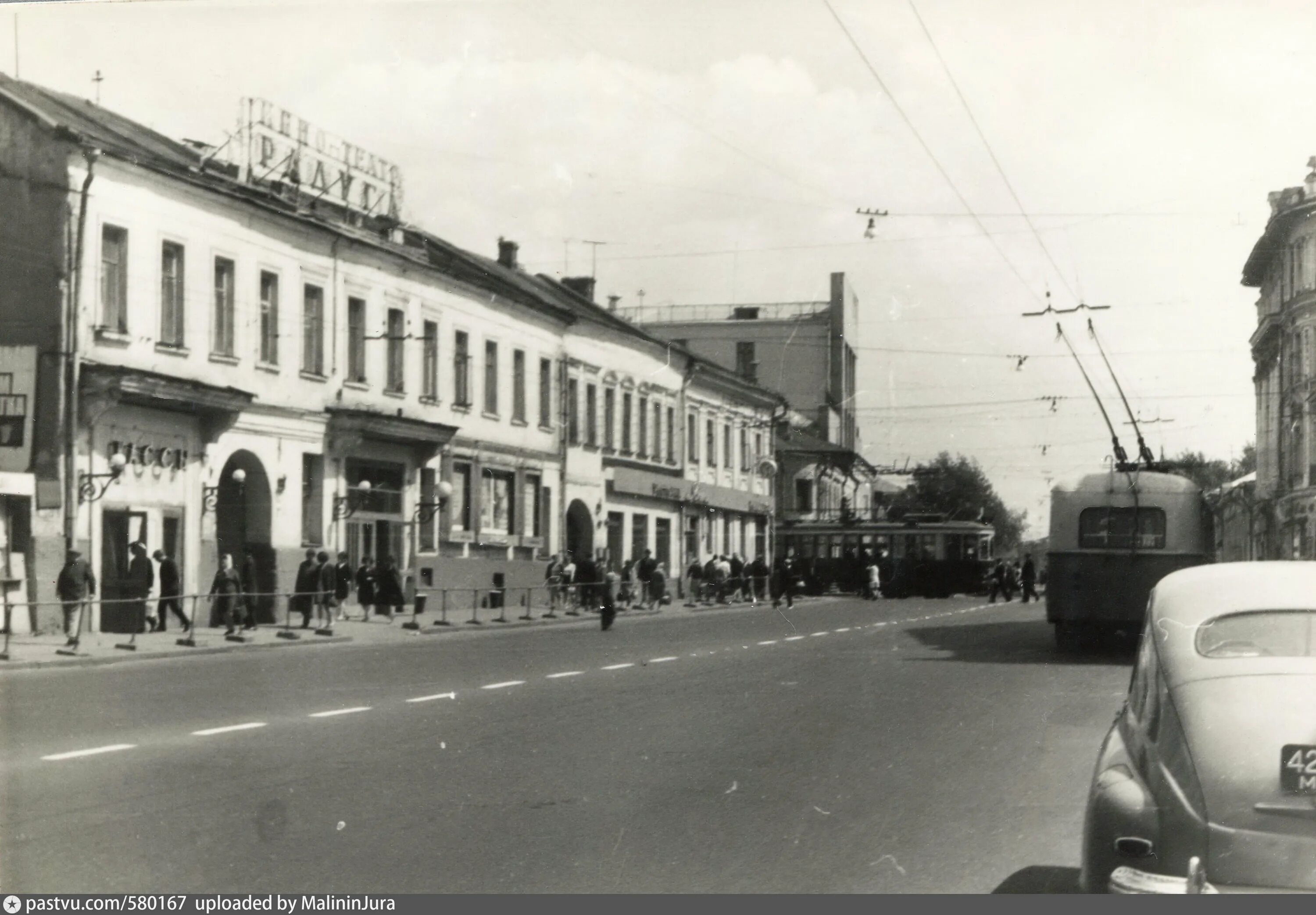 Спартаковская улица кинотеатр Радуга. Спартаковская площадь в 60-е годы. Бауманская улица до революции. Басманный район 1950. Спартаковская улица 23