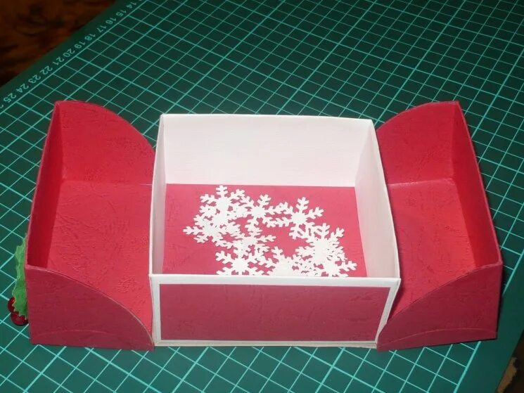 Коробочка свсвоими рукамруками. Коробочка шкатулка из бумаги. Развертки коробок для подарков. Развёртка коробочки для подарка. Коробочки своими руками видео.