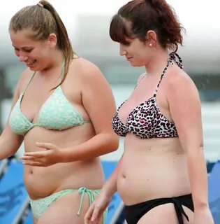 Chubby girls in bikinis - 🧡 Fat girl in a bikini I love fat girls in bikin...