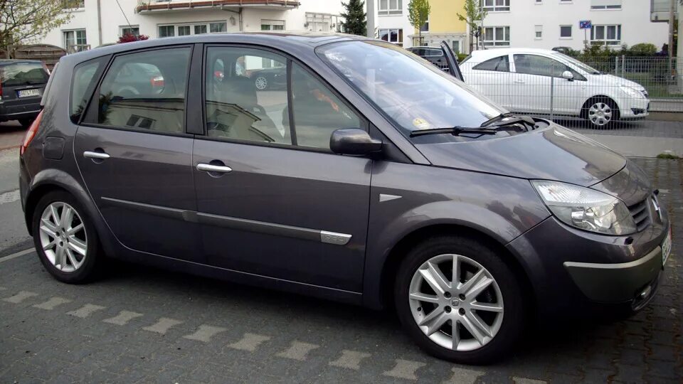 Renault scenic 1.5. Рено Сценик 2007 1.5 дизель. Рено Гранд Сценик 2 дизель 1.5. Рено Сценик 2008 дизель. Рено Сценик 2 черный.