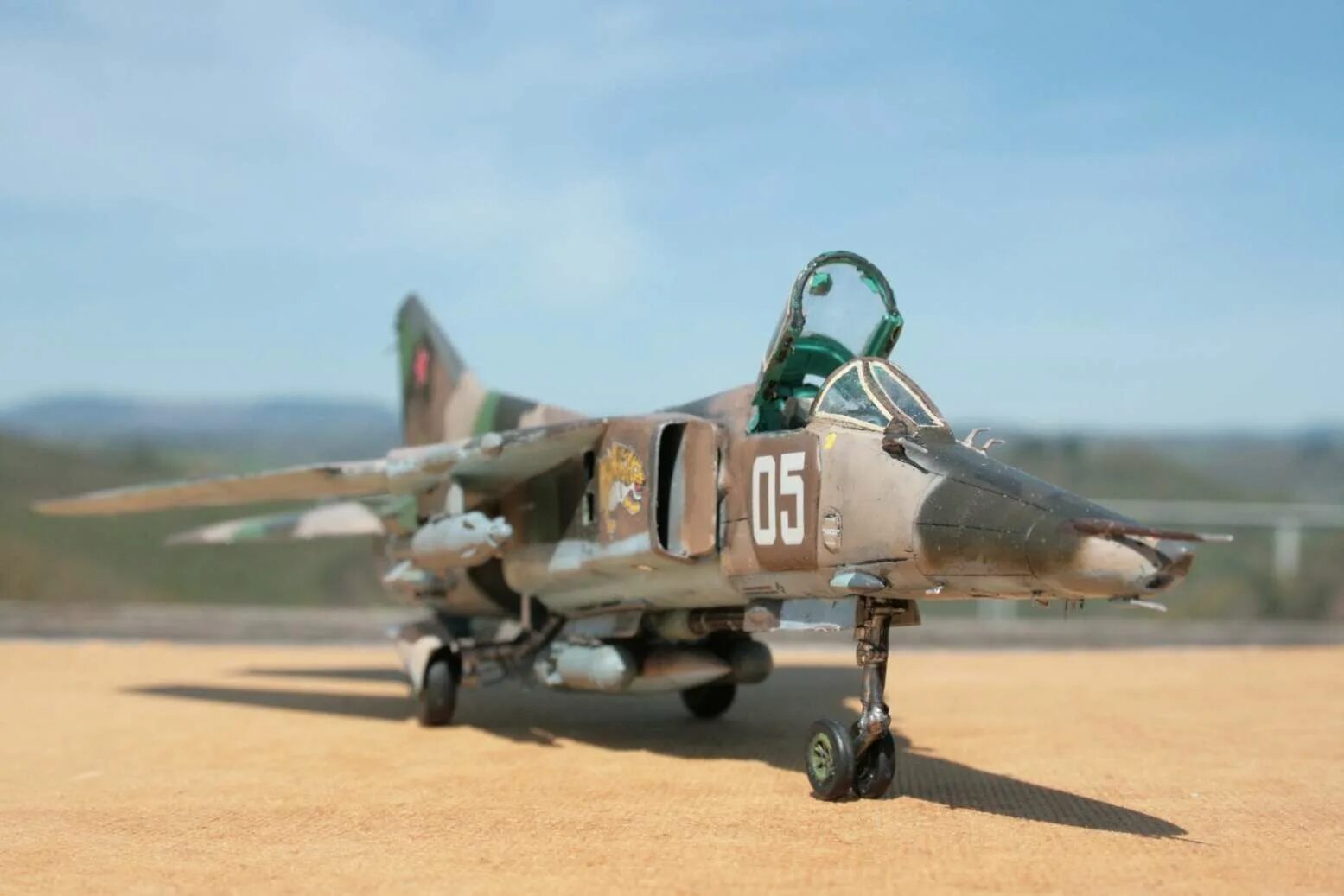 1 80 1 48. Mig-27 Flogger d. Миг-27 1/48. Mig-23 1/48. Mig 27 1/48 Italeri.