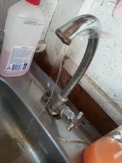 Почему не течет горячая вода из крана