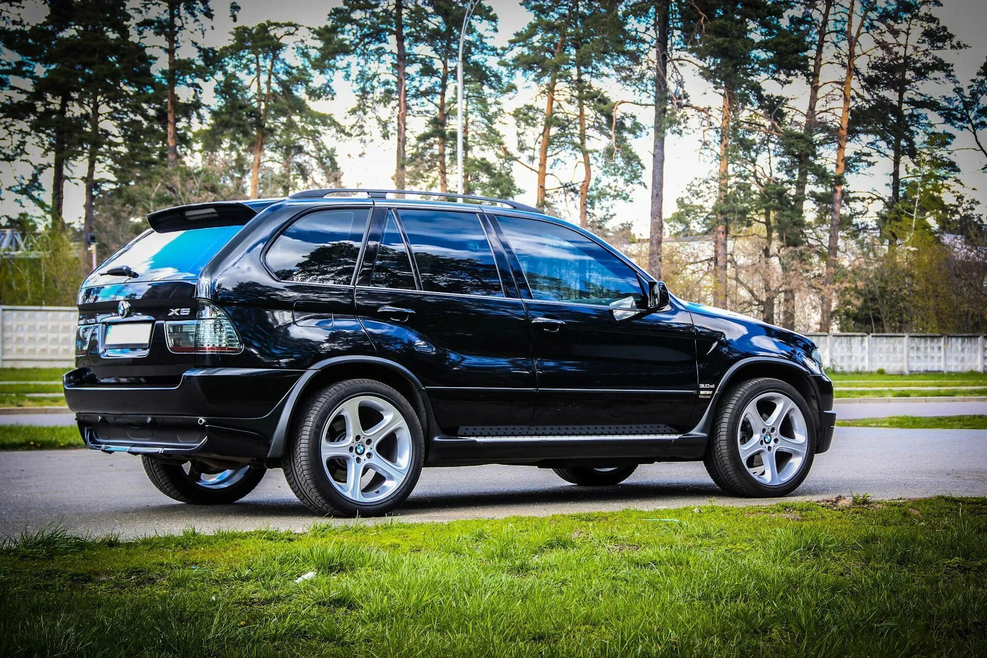 Бмв х5 е53 в москве. BMW x5 e53 2002. БМВ х5 53. БМВ х5 е53 2005. BMW x5 e53 2008.