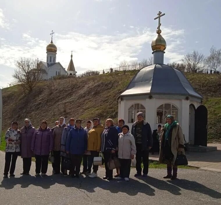 Орлик белгородская область чернянский. Погода орлик чернянский белгородская область. Памятник воинам. Погода орлик чернянский белгородская область. Памятник воинам.