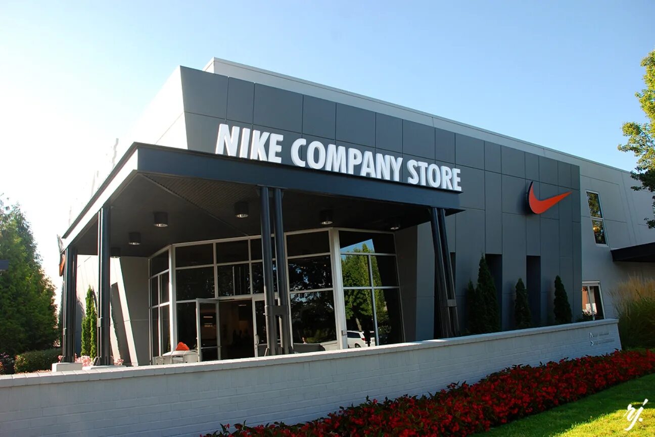 Beaverton Oregon Nike. Компани Nike. Предприятие найк. Штаб квартира Nike.