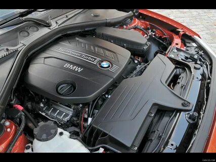 Bmw двигатель года