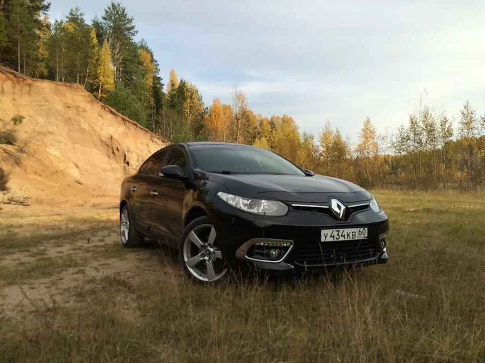 Тюнинг рено флюенс. Renault Fluence антихром. Renault Fluence Tuning. Renault Fluence 2013 Tuning. Обвес на Рено Флюенс.