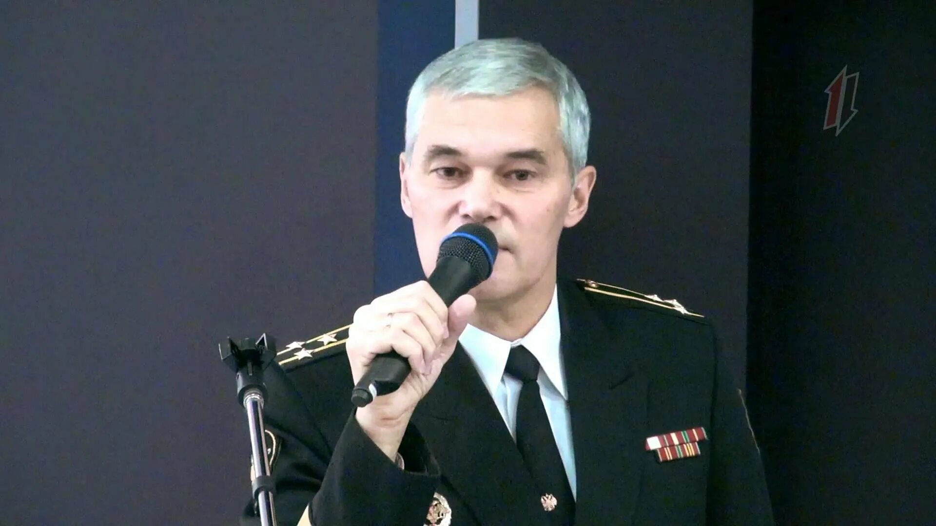 Доктор военных наук Сивков.