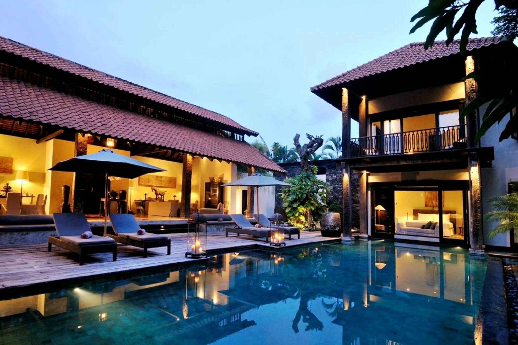 Бали недвижимость купить цена. Особняк на Бали. Вилла на Бали. Бали Luxury Villa. Дом вилла на Бали.