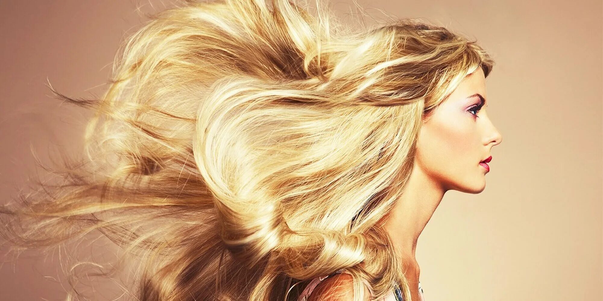Красивые волосы. Девушка с развевающимися волосами. Красивые волосы картинки. Окрашивание. Bubble blonde