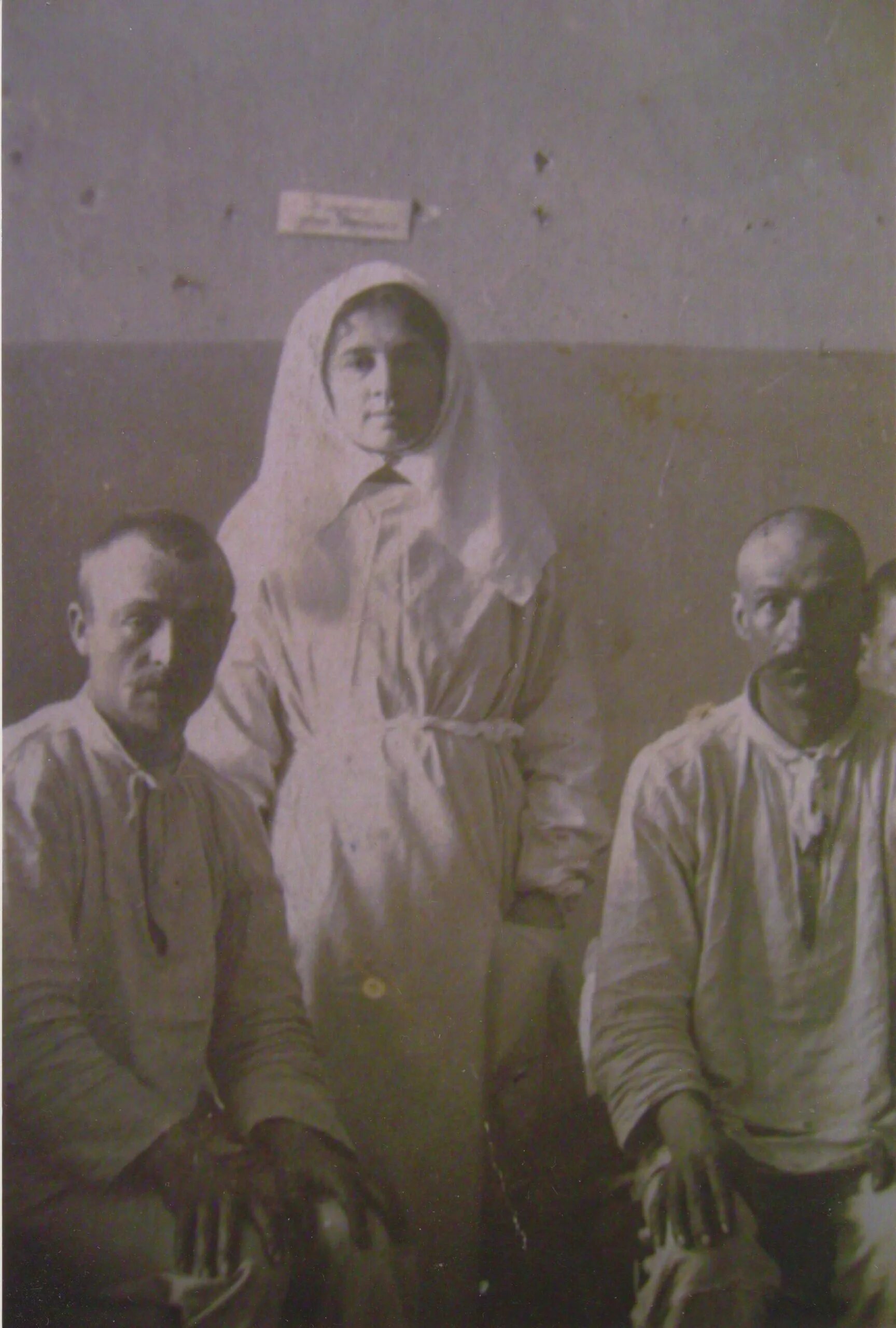 Дориан грей фильм 2009 сибилла. Х ф дочь священника. Эмма робертс февраль. Чужая дочь 1977. Священнослужители абхазской митрополии пофамильно.