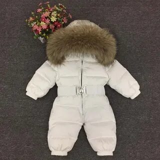 Комбинезон зимний на месяц