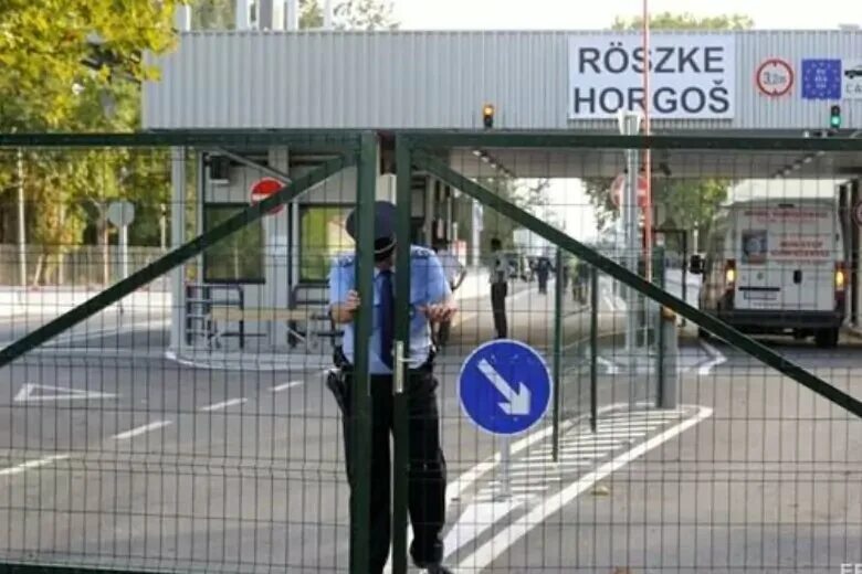 Хоргош сербия. Белград граница с украиной. Белград граница с украиной. Пропускной пункт в берлине. Сербско венгерская граница.