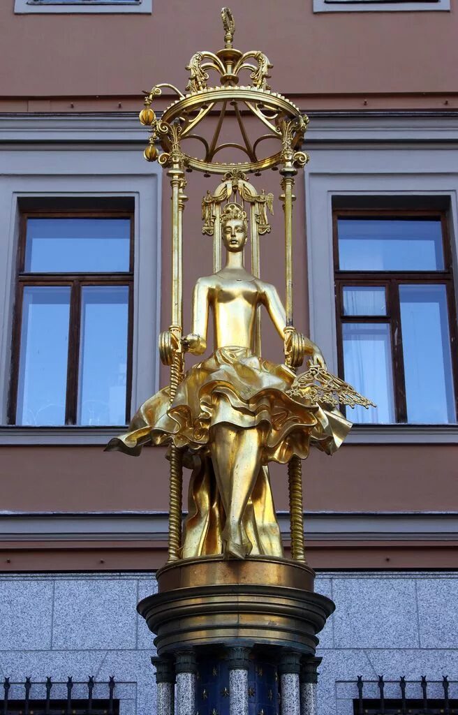 Принцесса турандот памятник на арбате. Скульптура принцесса турандот арбат. Принцесса турандот памятник на арбате. Памятник турандот на арбате. Фонтан-памятник принцесса турандот.