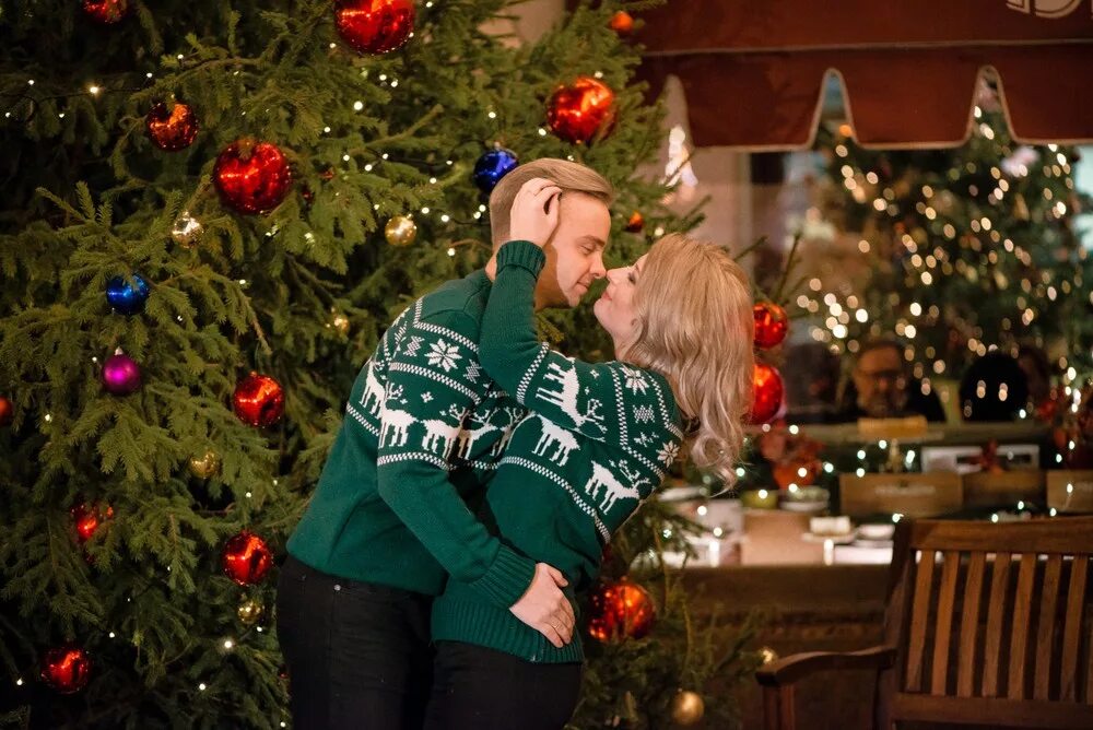 семья рапунцель дмитренко. новогодняя фотосессия пары. любовь года 2017 дом. любовь года 2017 дом. любовь года 2017 дом.