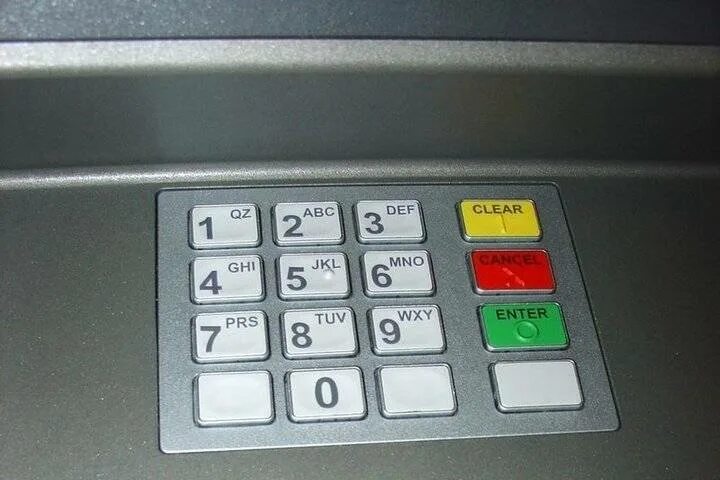 Банкомат неправильный пин код. Кнопки банкомата. Клавиатура банкомата. Кнопочная панель банкомата. Унопки панкамата.