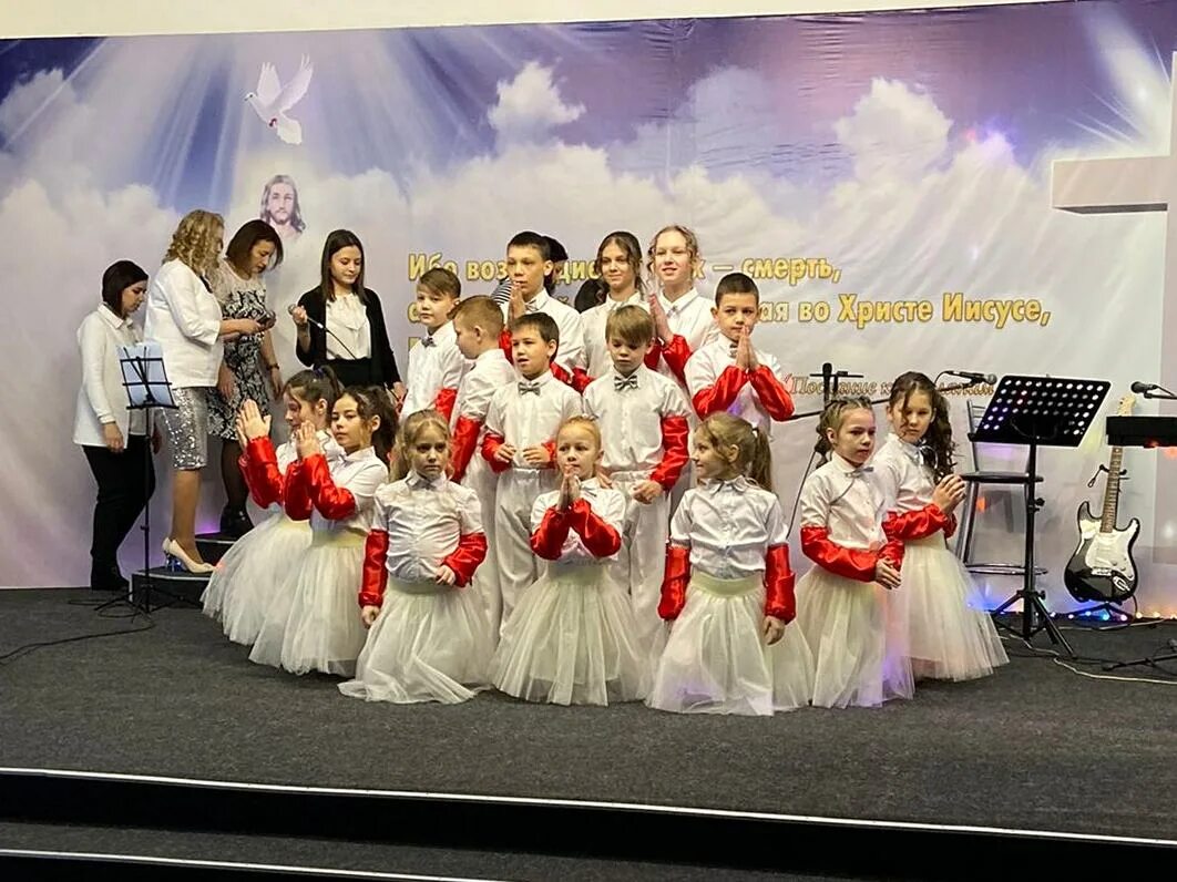 церковь веры евангельской пятидесятники. христианская церковь веры евангельской кемерово. храм протестантский евангельских христиан-баптистов. церковь христиан веры евангельской пятидесятников алексеевская. церковь веры евангельской пятидесятники.