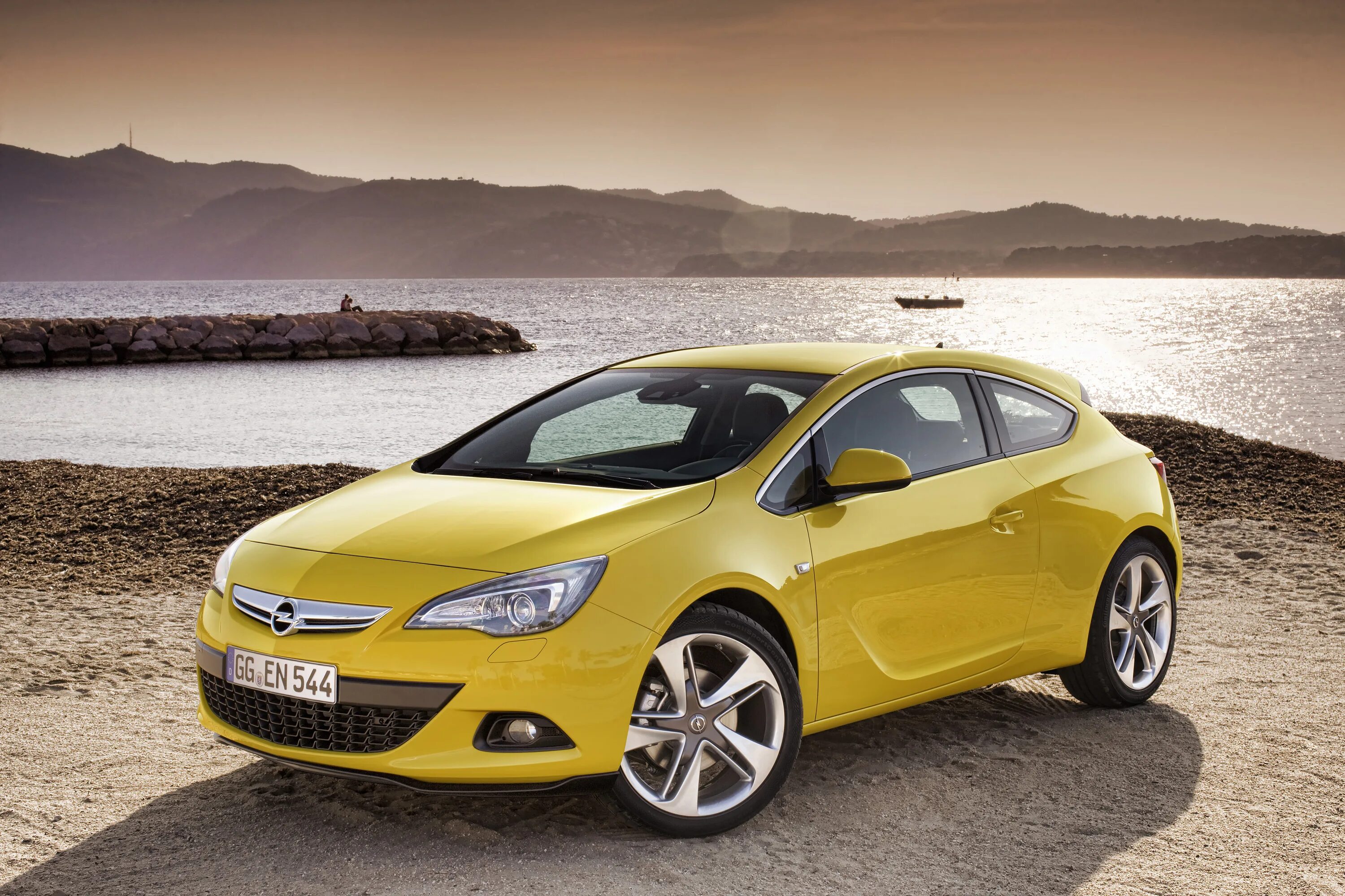 Купить опель в германии. Astra GTC 2022. Opel Astra GTC 2022.