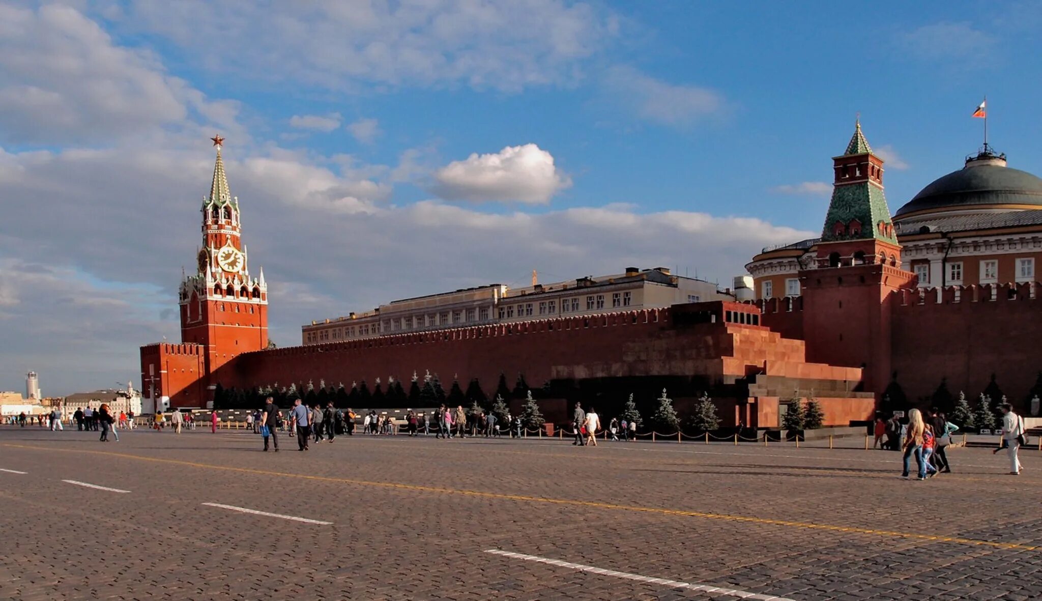 Какие достопримечательности есть в кремле
