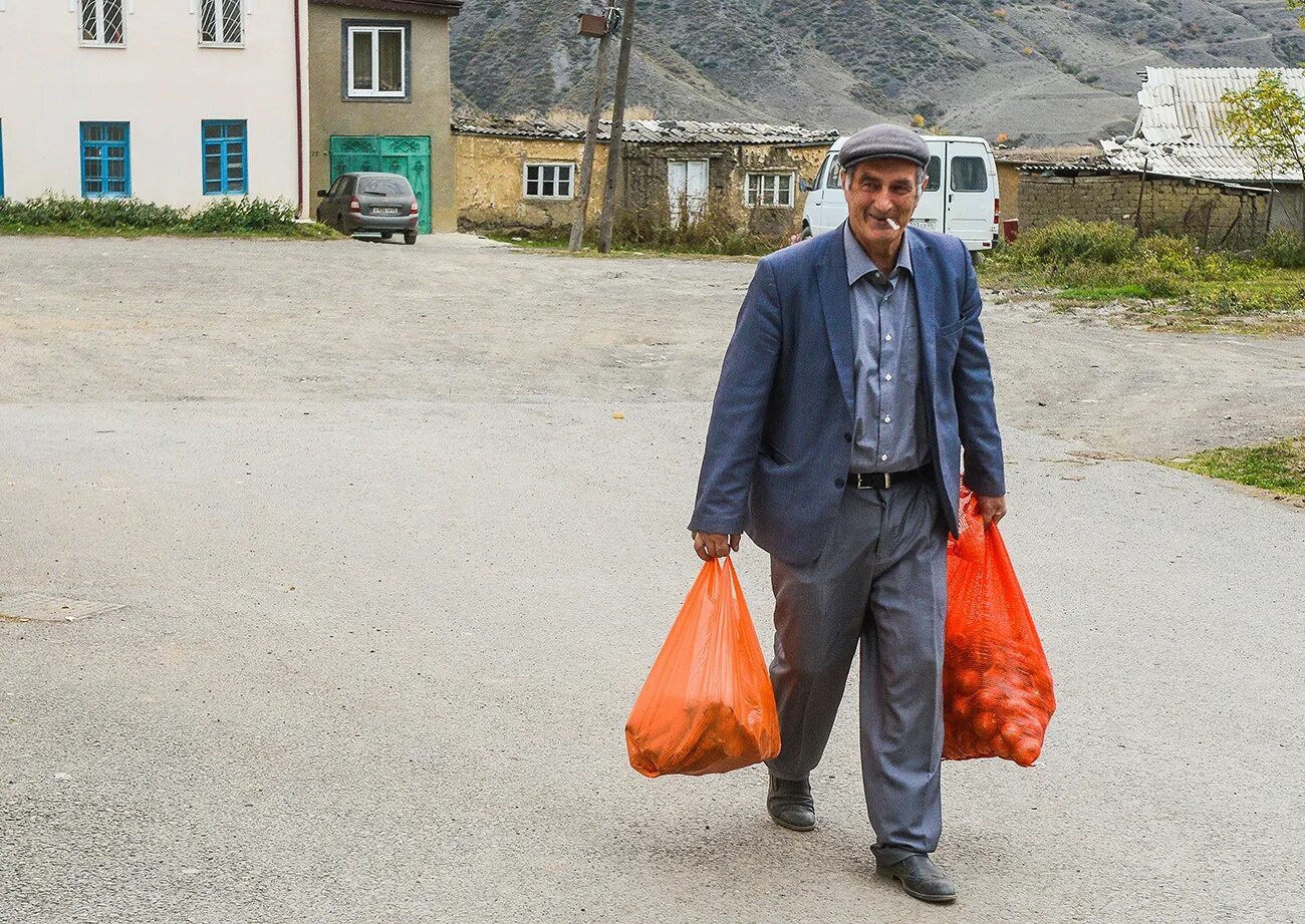 Село Хрюг Ахтынского района. Село Хрюг Дагестан. Село Хрюг Ахтынский район Республика Дагестан. Хрюг Алибег.