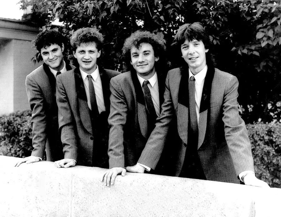 Николай фоменко группа секрет. Рок группа секрет. Группа квартет секрет. Секрет песни слушать. Максим леонидов квартет секрет.