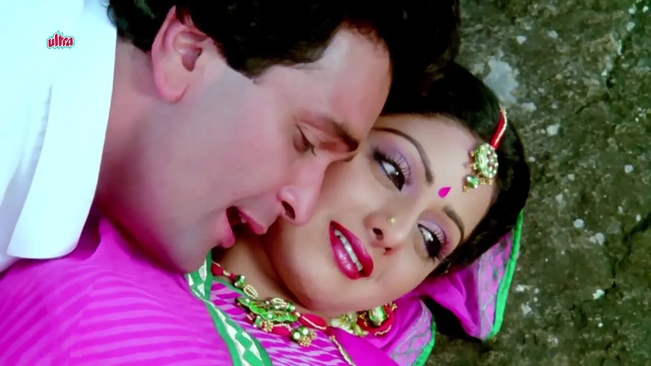 Под властью взгляда. Jackie shroff sridevi. Мужчина и женщина спорят. Демотиваторы про евреев. Амитабх баччан и шридеви фильмы.