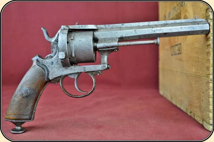 Льеж бельгийский 1890 револьвер. Бельгийский оружейник 5. 6. Револьвер системы нагана 1895 года. Револьвер наган 1910г с откидным барабаном.