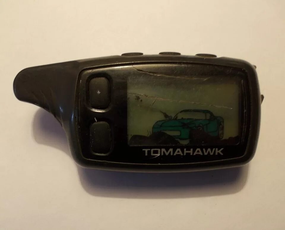 Привязка томагавк. Брелок сигнализации Tomahawk TW 9010. Tomahawk TW 9010. Tomahawk 9010 брелок. Tomahawk 9030 брелок.