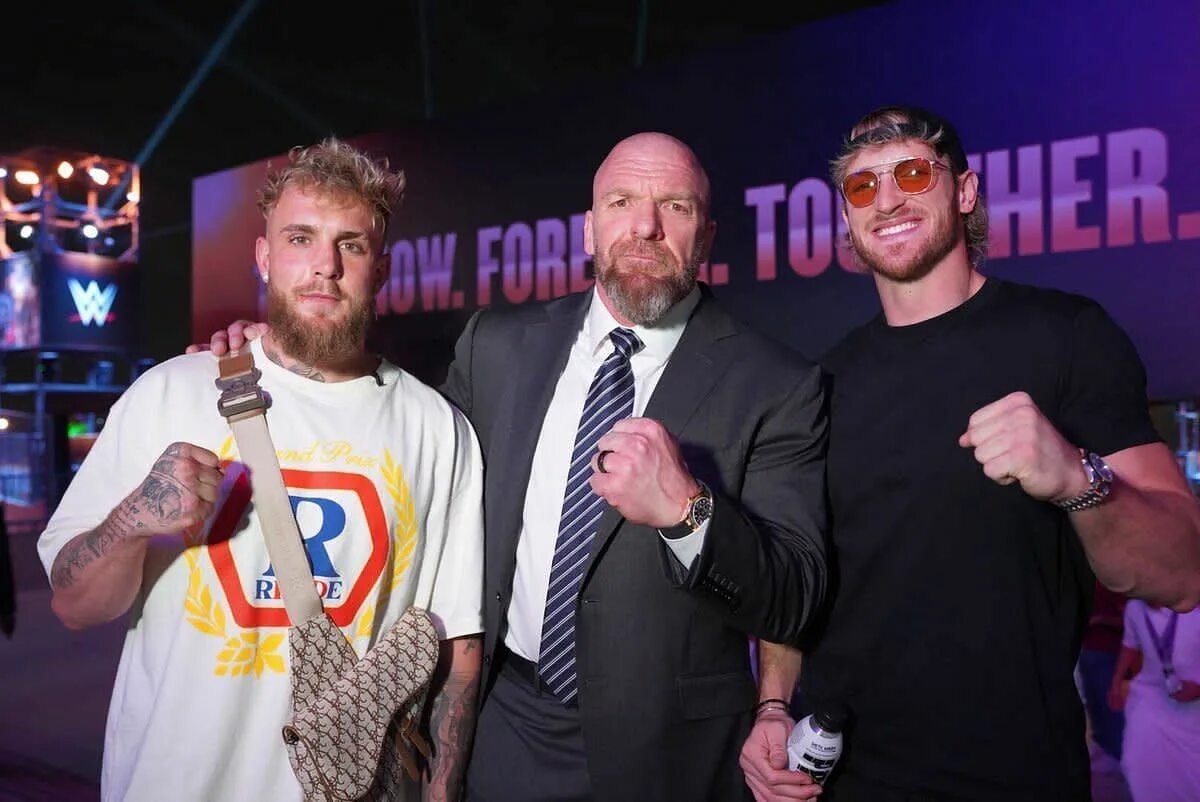 Брат логана пола. Логан пол с братом. Logan paul бокс. Джейк пауль. Логан и джейк пол.
