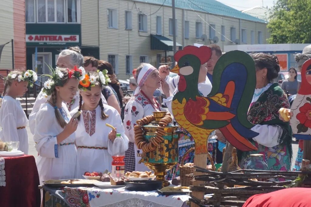 суджанский дом культуры. балкашино хор ветеранов. сулюклино сафакулевский район. районный центр народного творчества щучанского района. щучанский центр народного творчества.