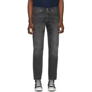 Levis tapered