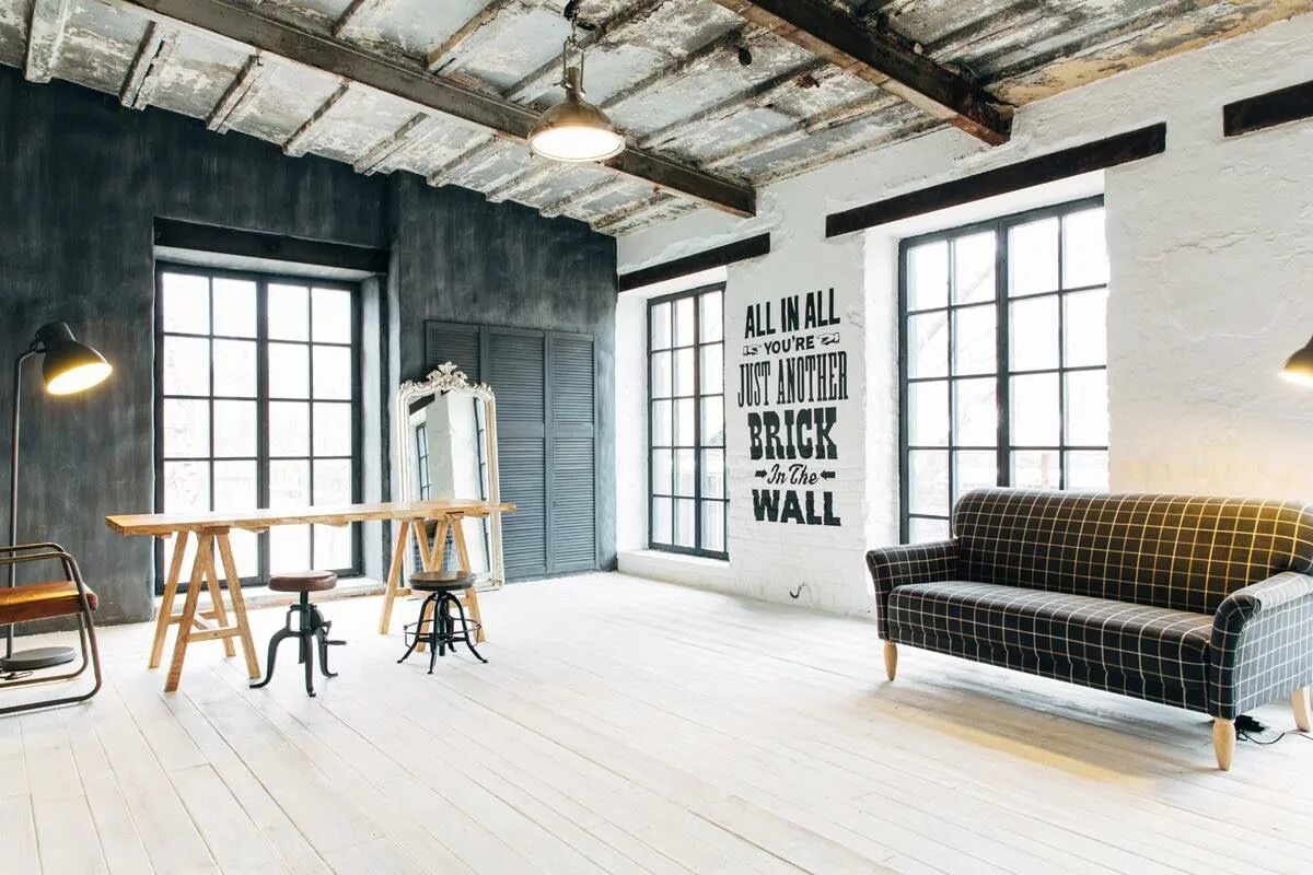 Стиль гранж в интерьере. Grange 2. Индустриальный стиль индастриал интерьер гостиная. Фотостудия грандж тула. Квартира в стиле гранж.