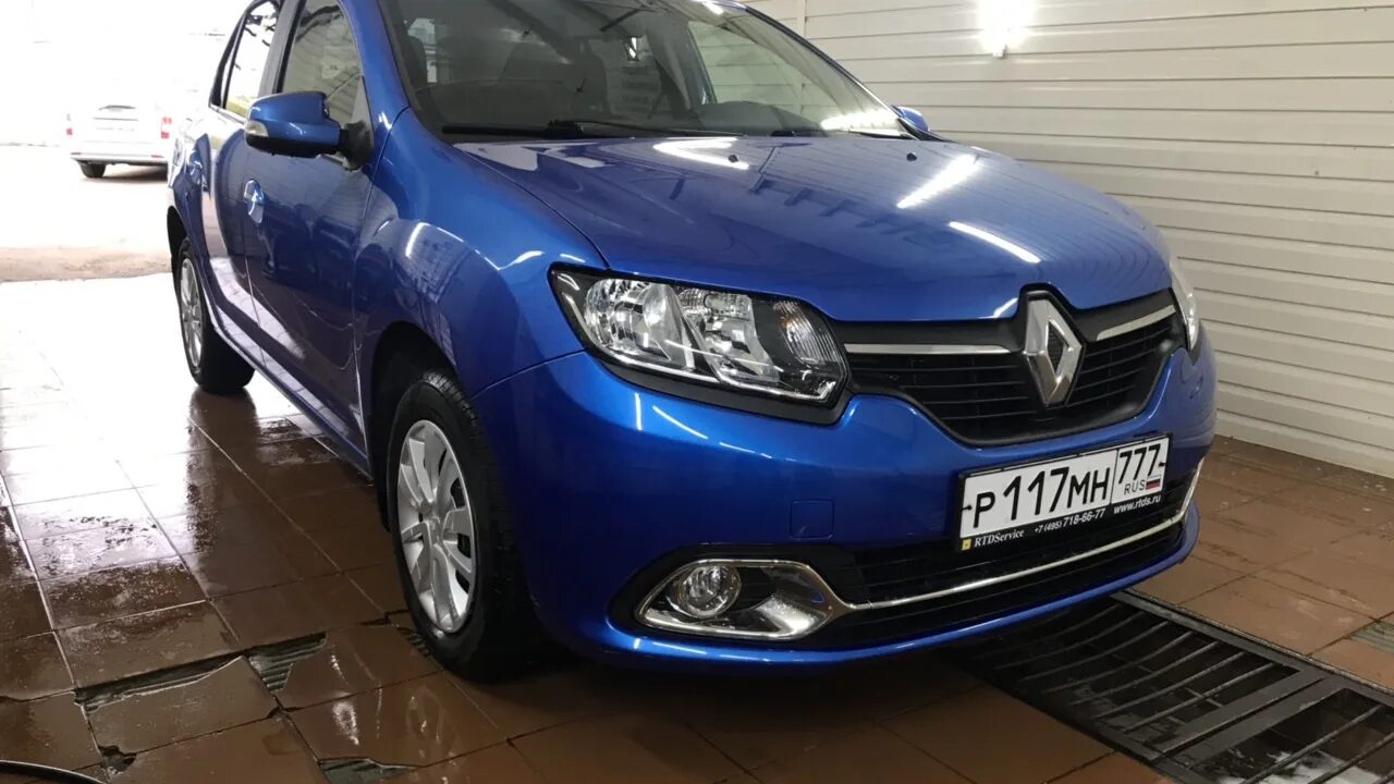 Рено логан степвей в пензе. Renault logan 2021. Reno logan stepway 2021. Рено логан 2 серебристый. Автосалон рено в пензе.