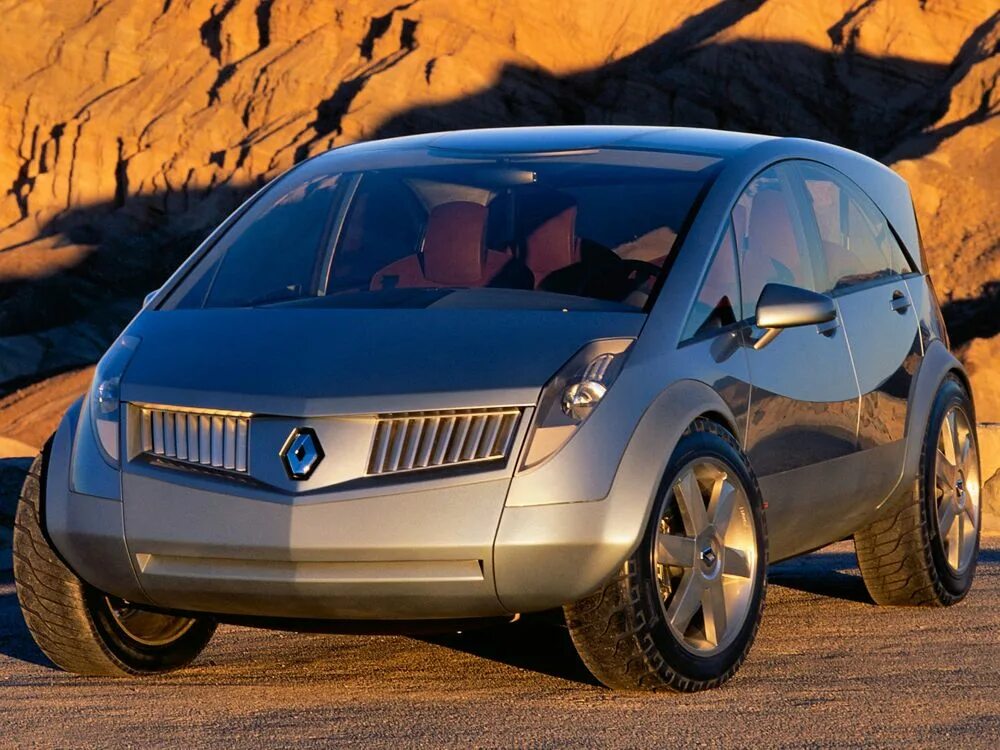 Автомобиль на л. Renault Concept 2000. Renault KOLEOS 2000. Renault KOLEOS концепт. Renault KOLEOS Concept.