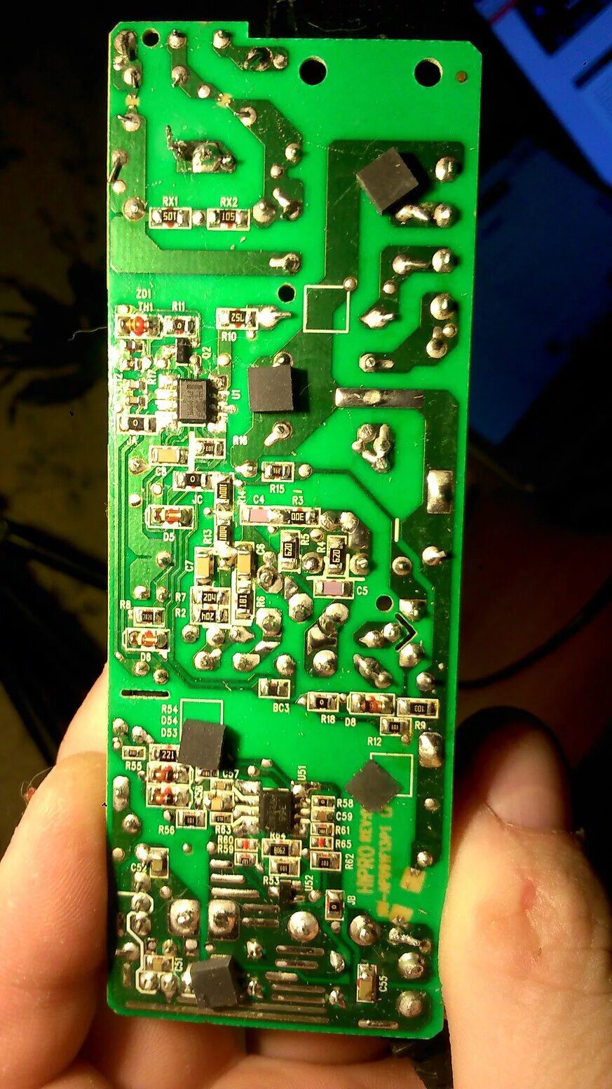 Переделка блока питания ноутбука в регулируемый. Плата блока питания ноутбука e301791. Регулируемый бп 2. Схема переделки компьютерного блока питания в регулируемый. Переделка бп ноутбука 19в-12в.