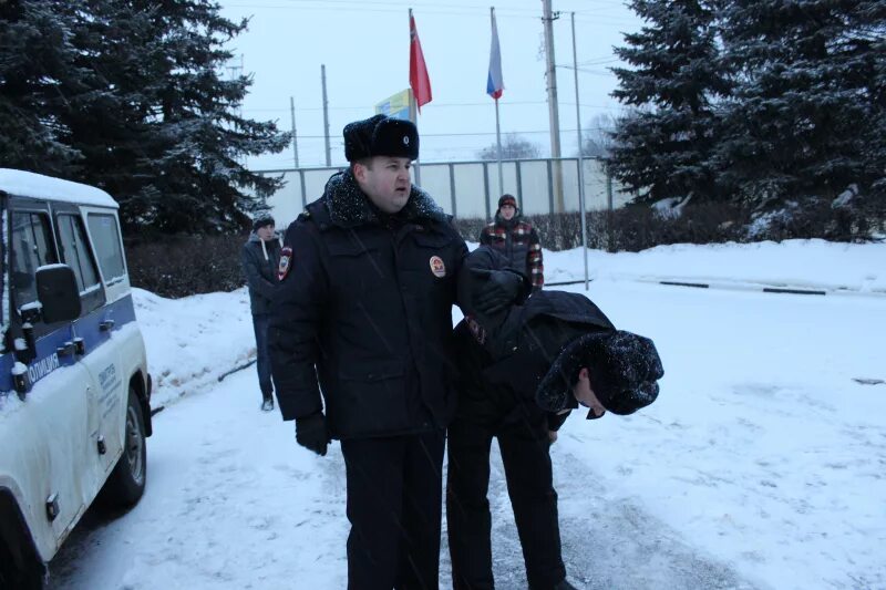 Охрана дмитров. Полиция Дмитров. Дмитров полиция осуждённые. Полиция Дмитров фото сотрудников.