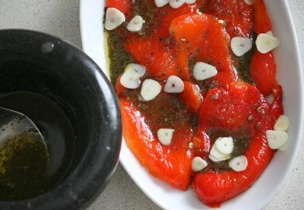 Можно запечь перец в микроволновке. Можно запечь перец в микроволновке. Можно запечь перец в микроволновке. Форма для запекания перец. Печеный перец.