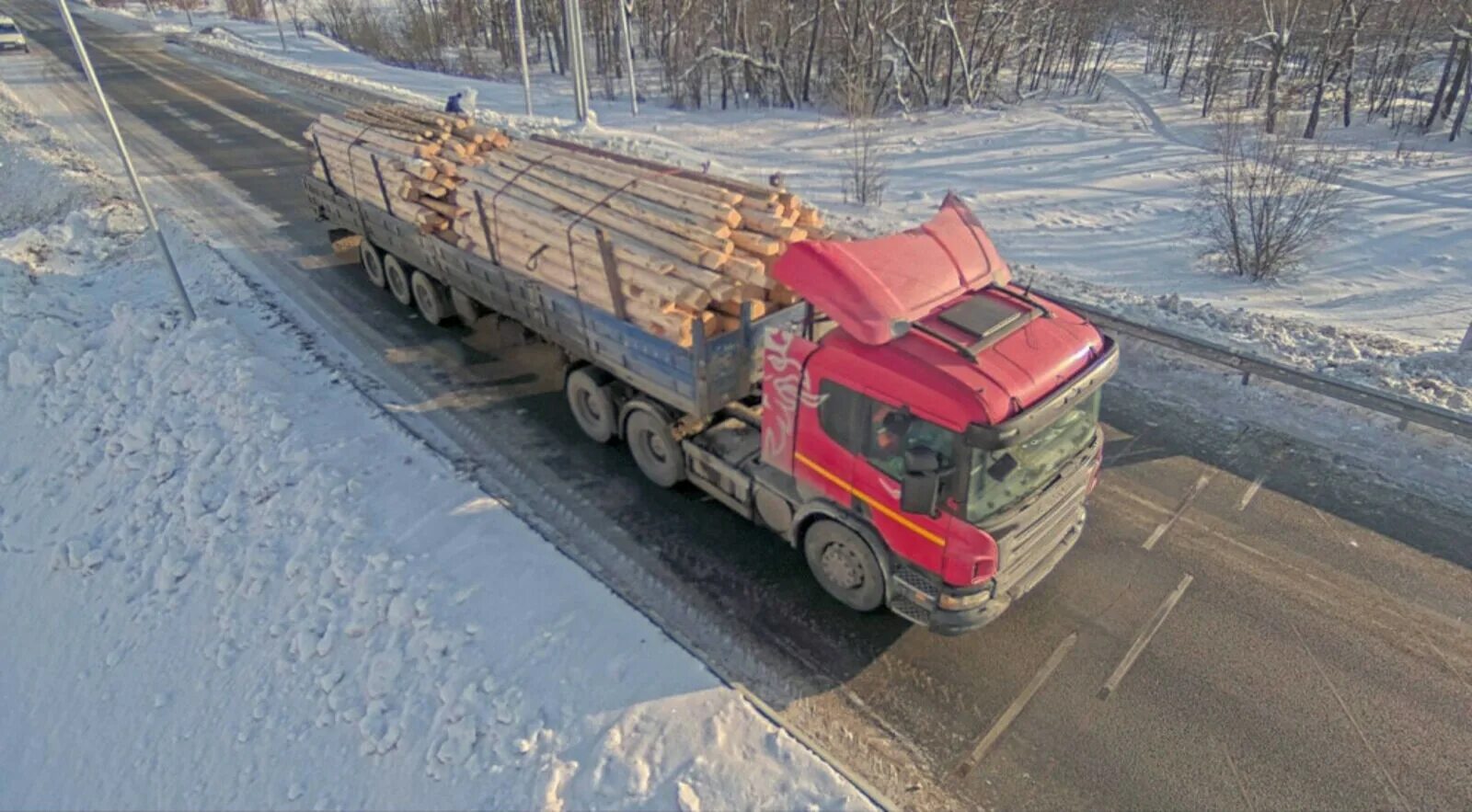 Запрет передвижения большегрузов. Фура большегруз. 30 Тонный автомобиль. Ограничение движения грузового транспорта. Весенние ограничения для большегрузов 2024 в беларуси