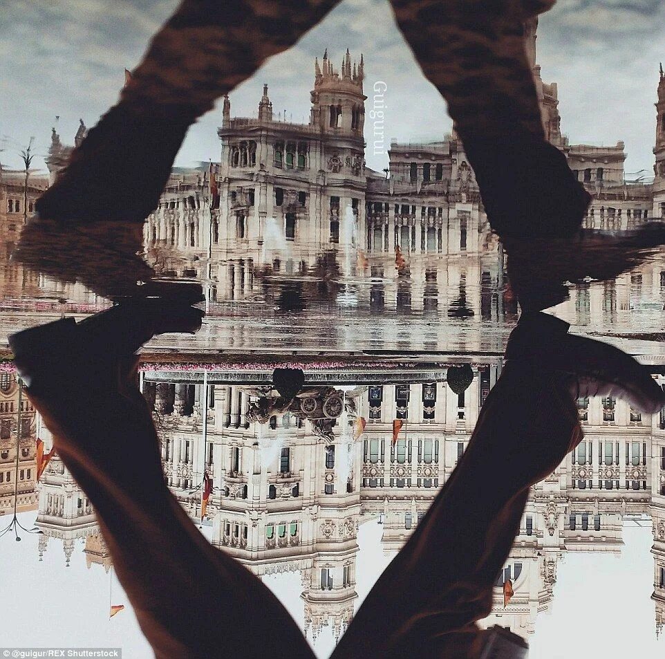 Отражение. Отражение города. Картина отражение. Мир отражение.