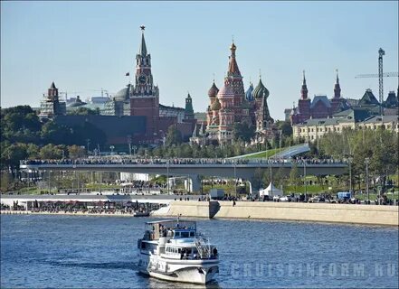 Москва река зарядье