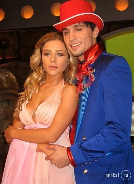 Дима билан 2007 number one fan. Билан клип часы. Тина кароль и дима билан. Дима билан поет. Тина кароль и дима билан.