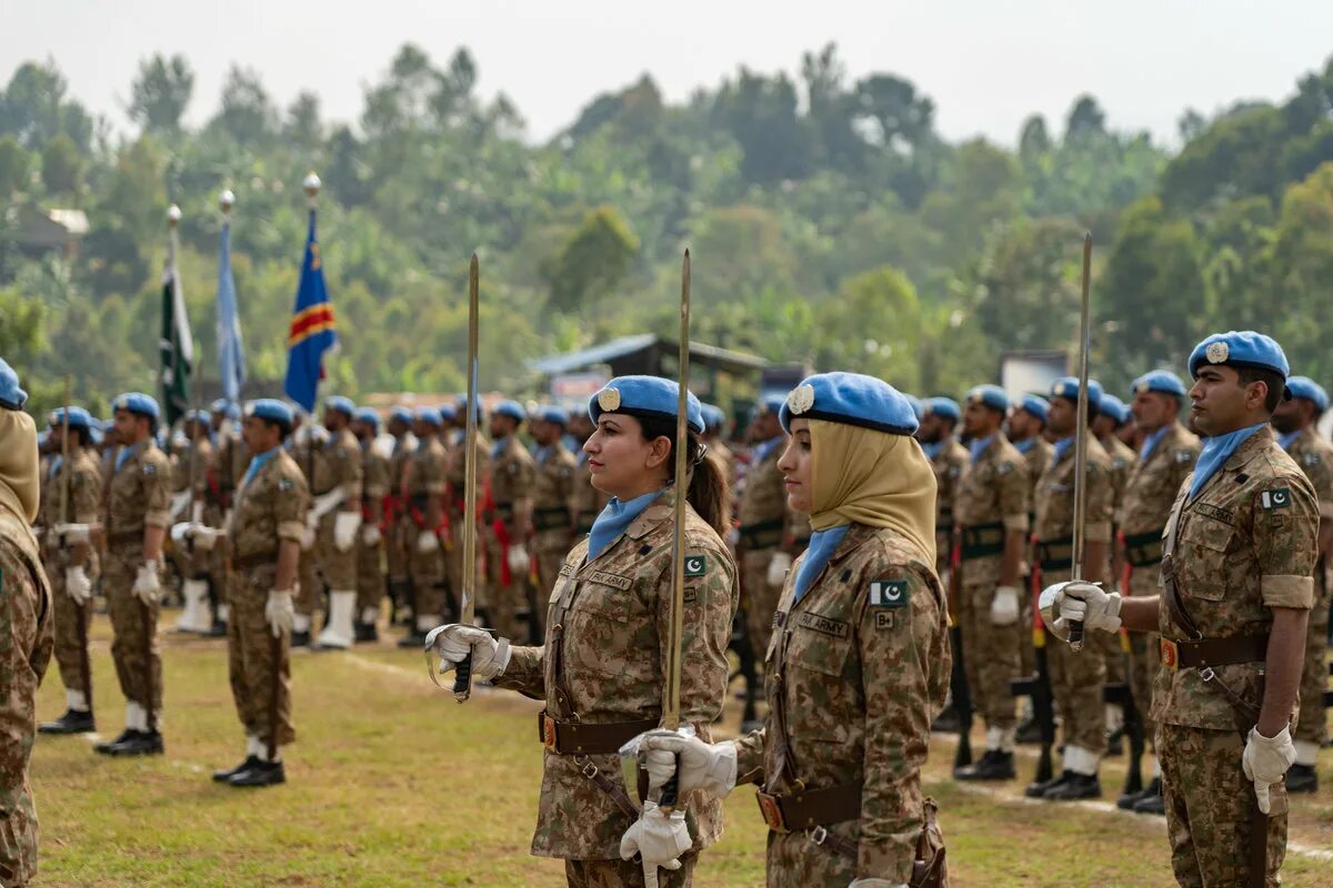 Peace keeping. Un Peacekeepers. ООН Пакистан. Un peacekeeping. Военные ООН.