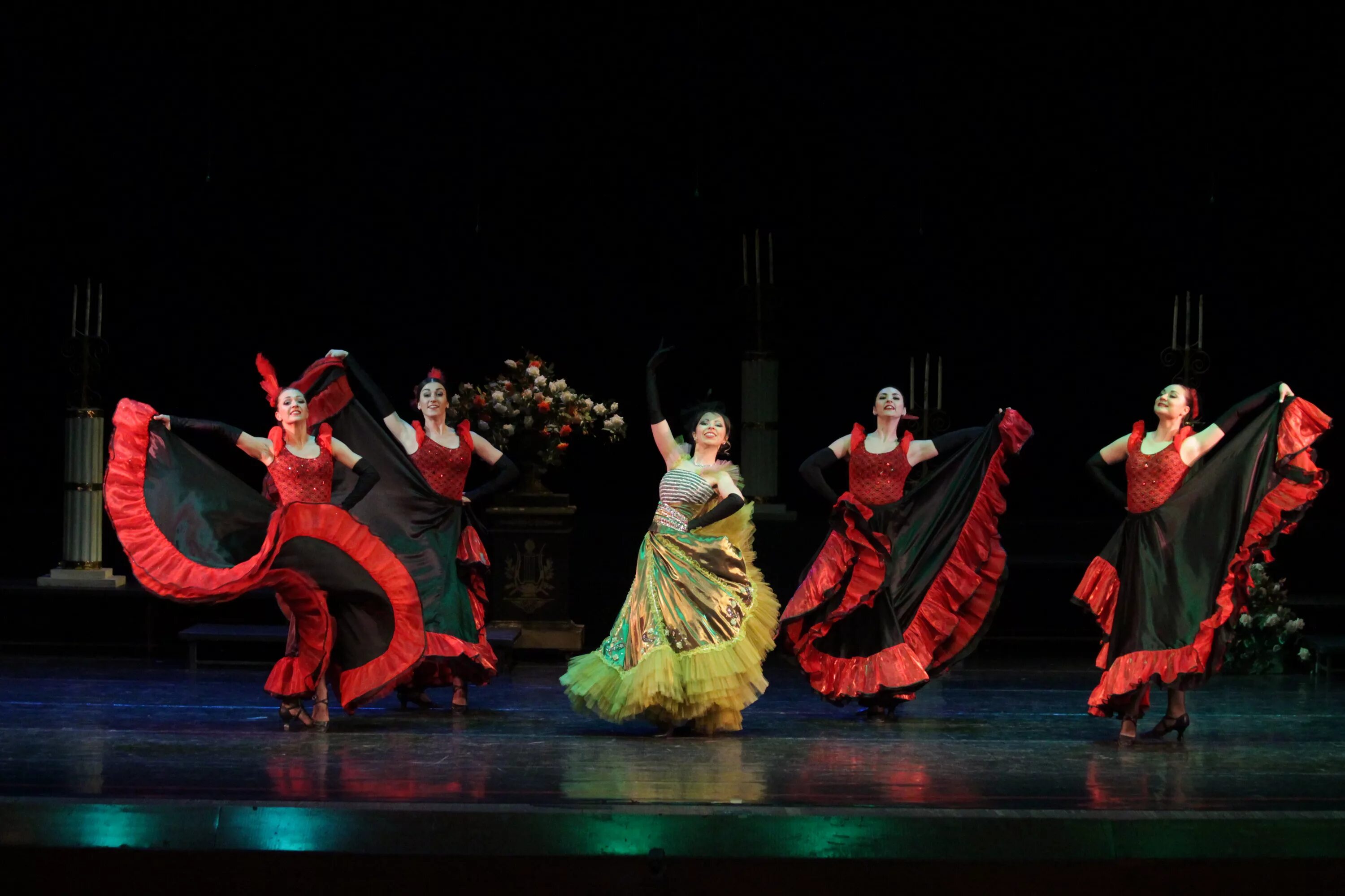 Спектакли в рязани музыкальный театр. Рязанский музыкальный театр отзывы. Рязанский музыкальный театр отзывы. Рязанский музыкальный театр отзывы. Рязанский музыкальный театр отзывы.