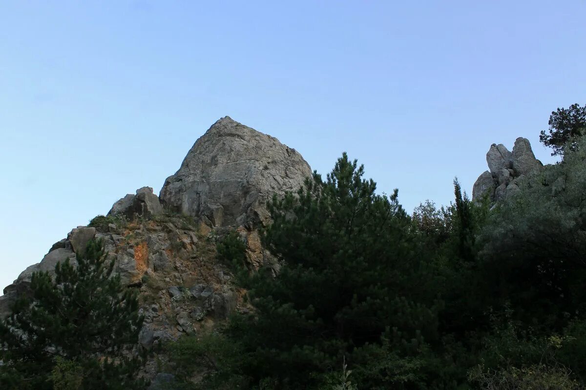 Скала форос крым. Скала форос. Шан каян форос гора. Скала форос. Скала форос крым.